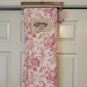 Throw Blanket - Pink Floral Design